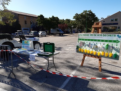 Stand pour le passage du Tour de France 2020 Ã Saint-Paul-le-Jeune